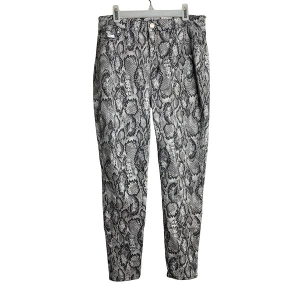 Tinseltown Junior Grey Snake Print 5-Pocket Stretch Slim Leg Jean Size 11 - Picture 1 of 10
